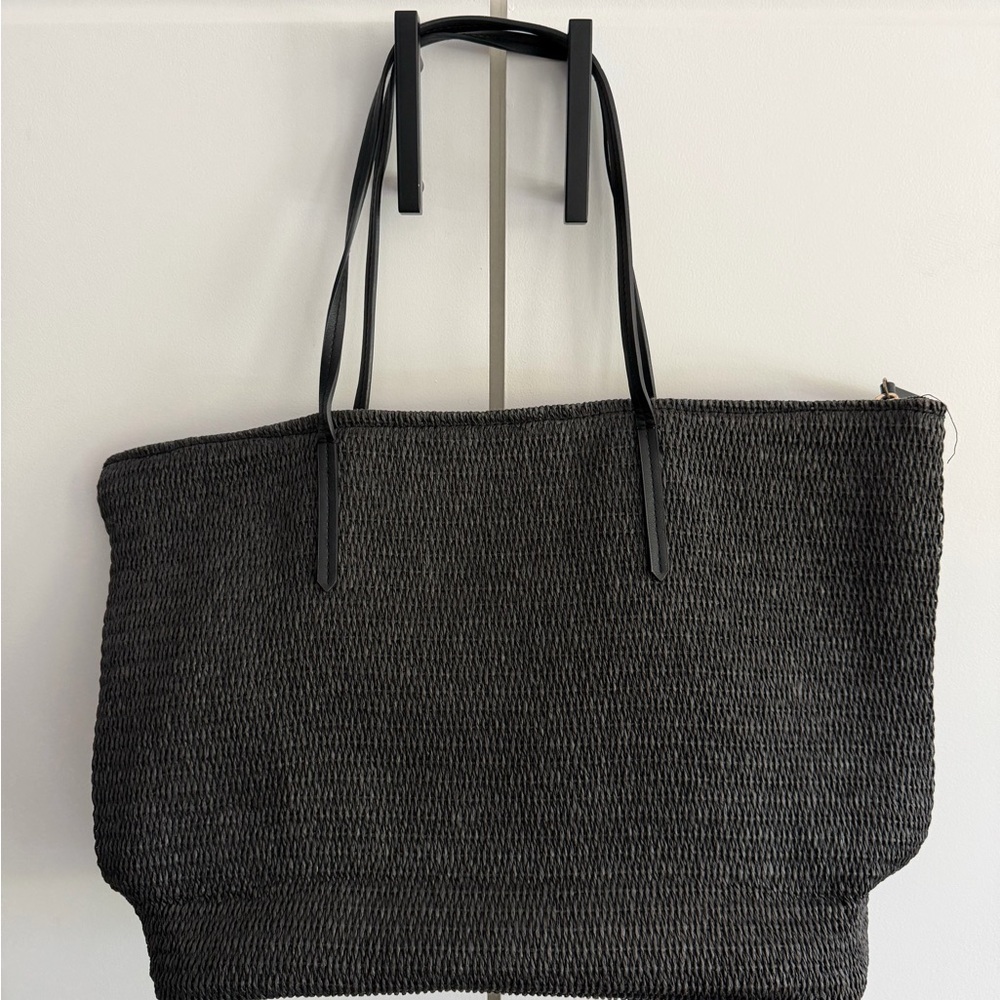 Elegant Black Straw Tote Bag